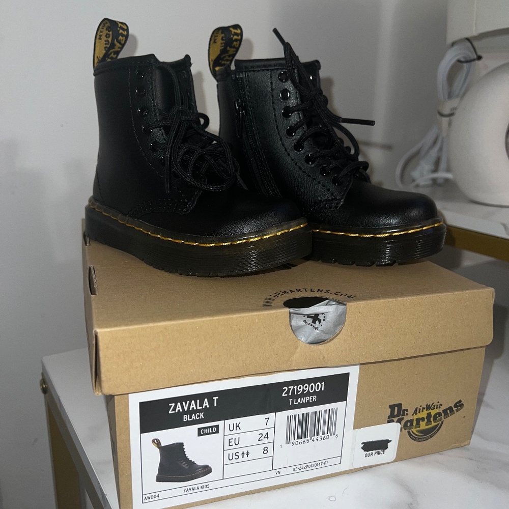Toddler Dr Martens size 8c